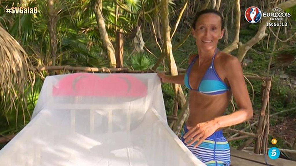 Dulce estalla de felicidad al ver a Isa Pantoja: “Mi cuna, mi bebé”
