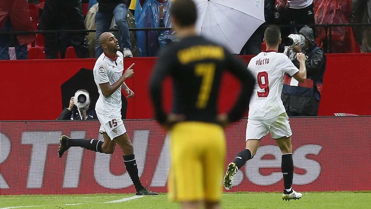 N'Zonzi celebra el gol anotado ante el Atlético