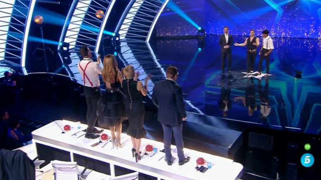 Edurne, Eva Hache, J.J. Vázquez y Jesús V. lo dieron todo