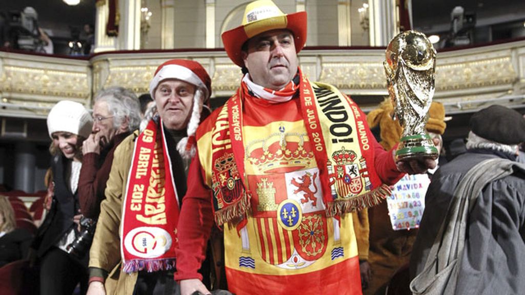 Diversión y pasión en el Teatro Real donde se celebra el Sorteo de Navidad