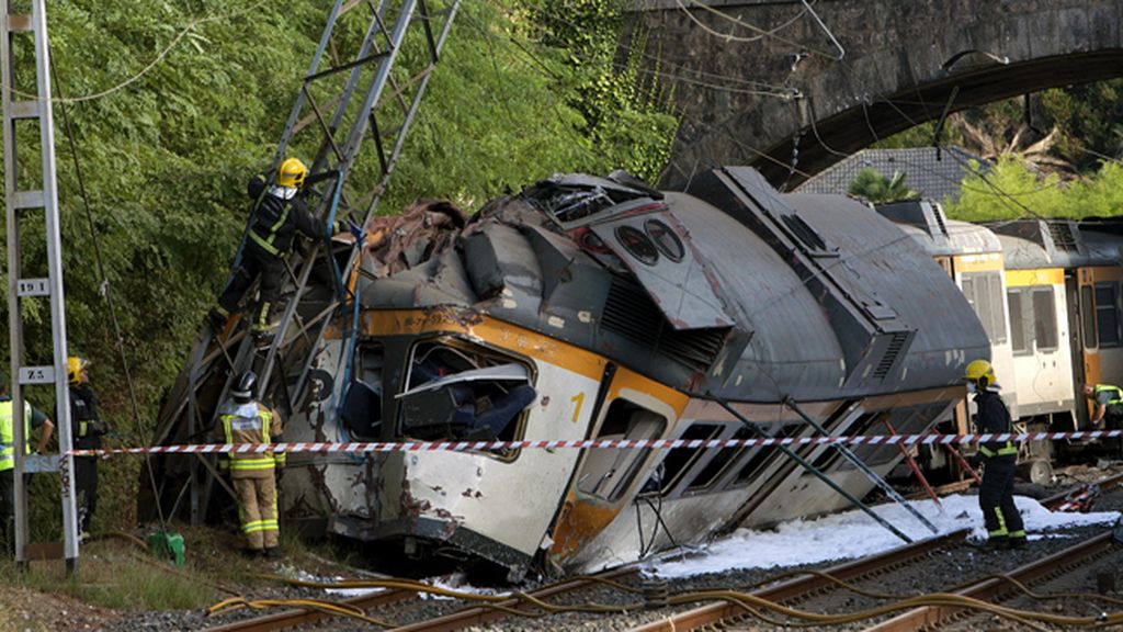 Las imágenes del descarrilamiento del tren en O Porriño