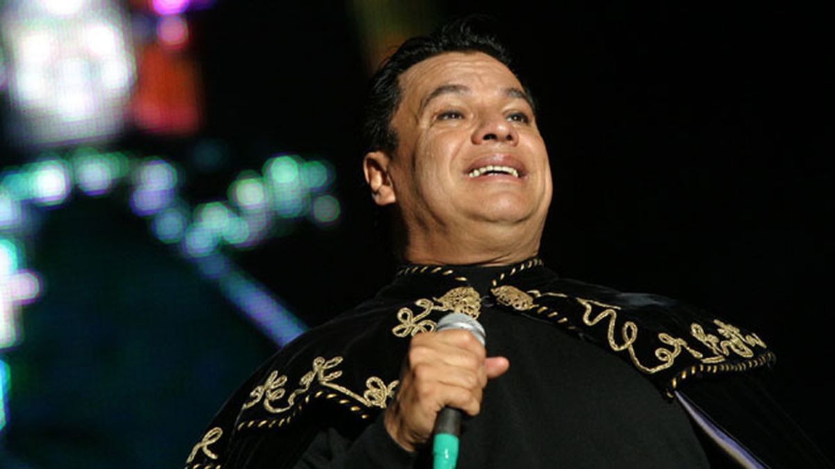 Revelan las causas que provocaron el infarto mortal al cantante Juan Gabriel
