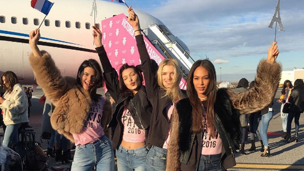 Las protagonistas del desfile viajan a París