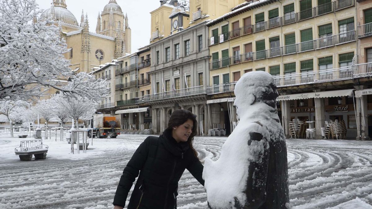 50 provincias están en alerta por nieve, fuertes vientos y oleaje