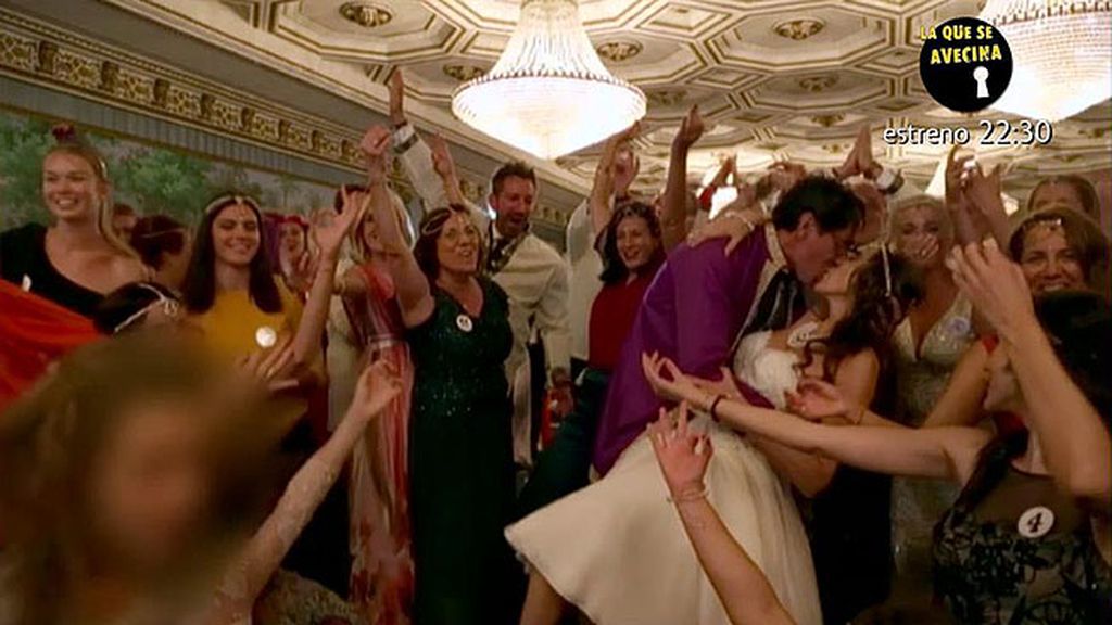 Un tango, un flashmob, el baile nupcial...  lo que no vimos de la boda de Paz