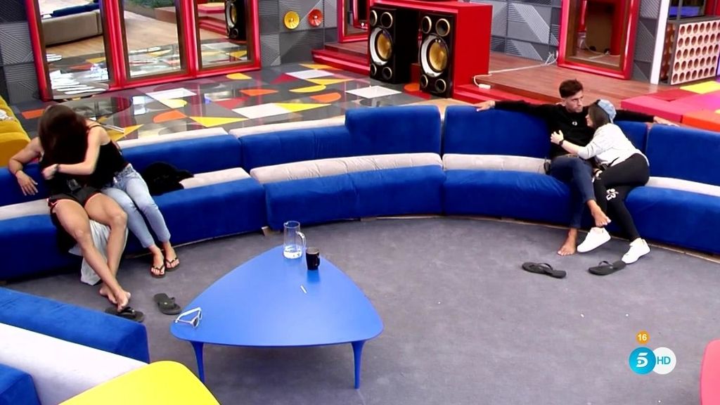 Apasionados primeros días de Pol y Adara juntos