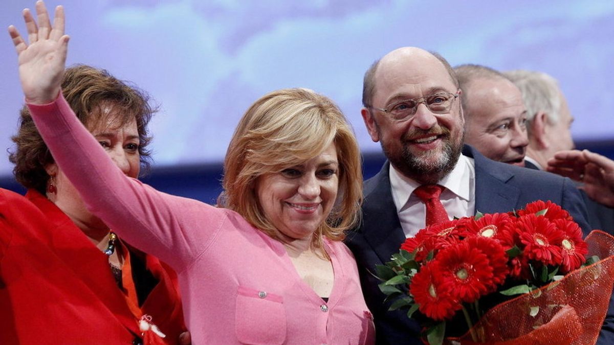 Martin Schulz y Elena Valenciano en una imagen de archivo