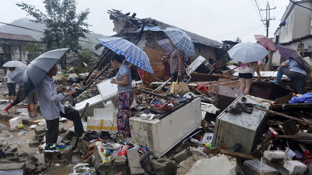 Ya son 17 los fallecidos por el paso del tifón 'Soudelor' por la costa este de China