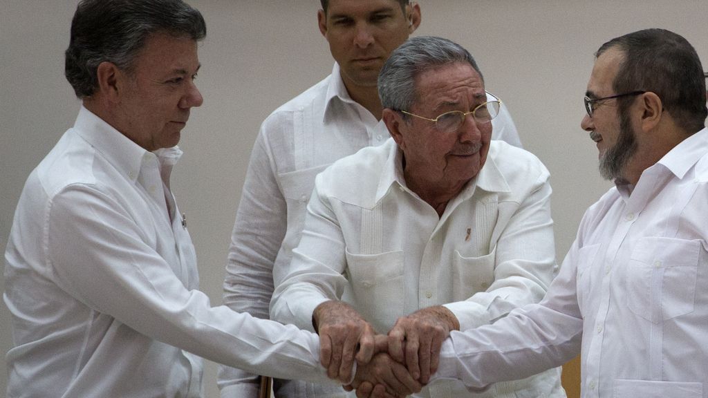 Colombia llega a un acuerdo con las FARC para firmar la paz en un plazo máximo de seis meses