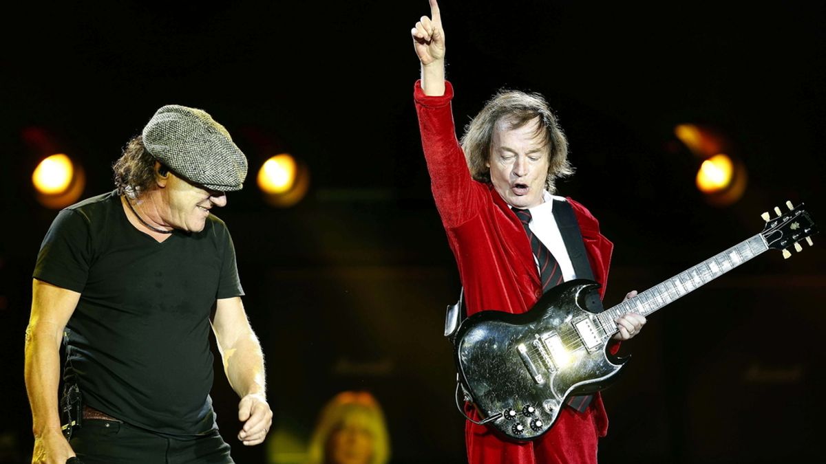 Los incombustibles AC/DC encienden Barcelona con su 'Rock or Bust World Tour'