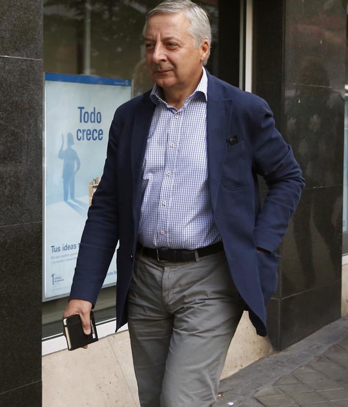 El socialista José Blanco, a su llegada a la sede del PSOE en la madrileña calle de Ferraz