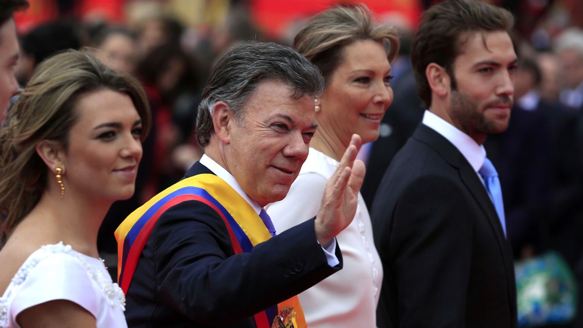 Santos comienza su segundo mandato como presidente de Colombia