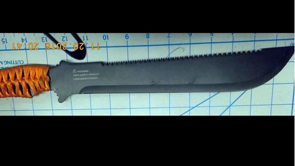 Los objetos más extraños incautados a pasajeros de aviones en EEUU