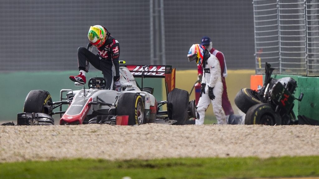 El impactante accidente de Fernando Alonso, en imágenes