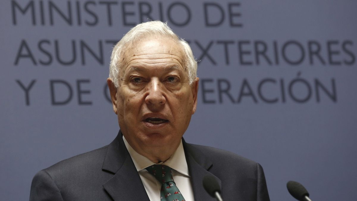 El ministro de Asuntos Exteriores, José Manuel García-Margallo, da la cifra de desaparecidos