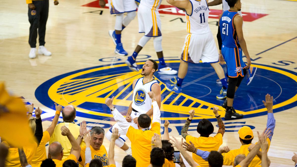 Curry confirma la remontada y devuelve a los Warriors a las Finales