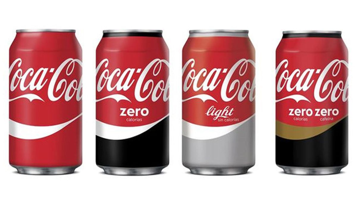 Coca Cola cambia su imagen y tiñe todas las latas de rojo