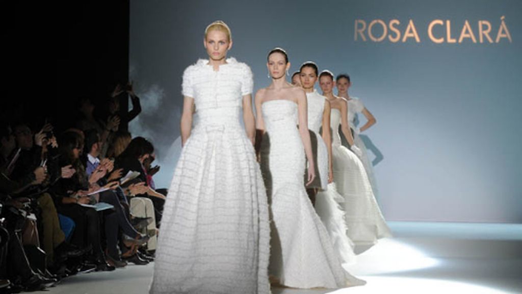 Andrej Pejic, el top model que lució blanca y radiante