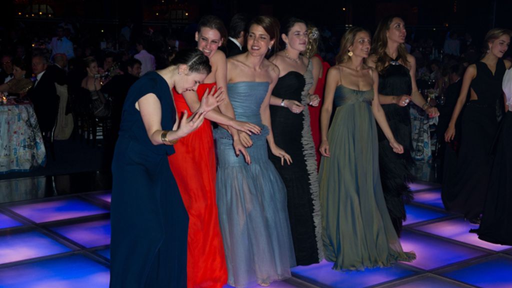 Derroche de Glamour en Mónaco con la celebración del Baile de la Rosa