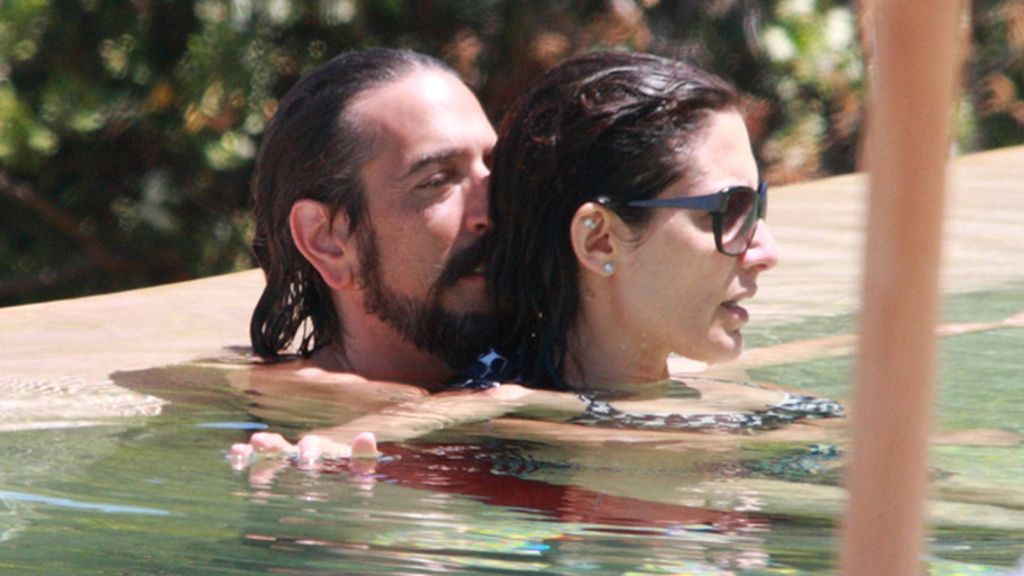 Lisa Edelstein, de House, con su hombre en Sicilia
