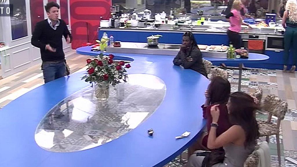 Entre lágrima y lágrima me pongo una extensión