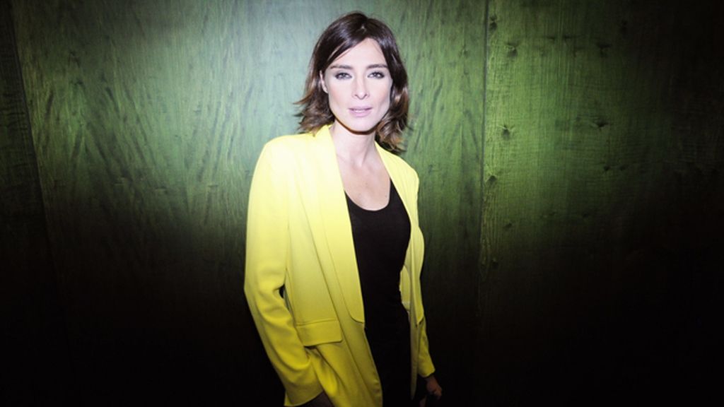 La presentadora Sandra Barneda fue la encargada de entregar el premio al mejor comunicador a Iñaki López