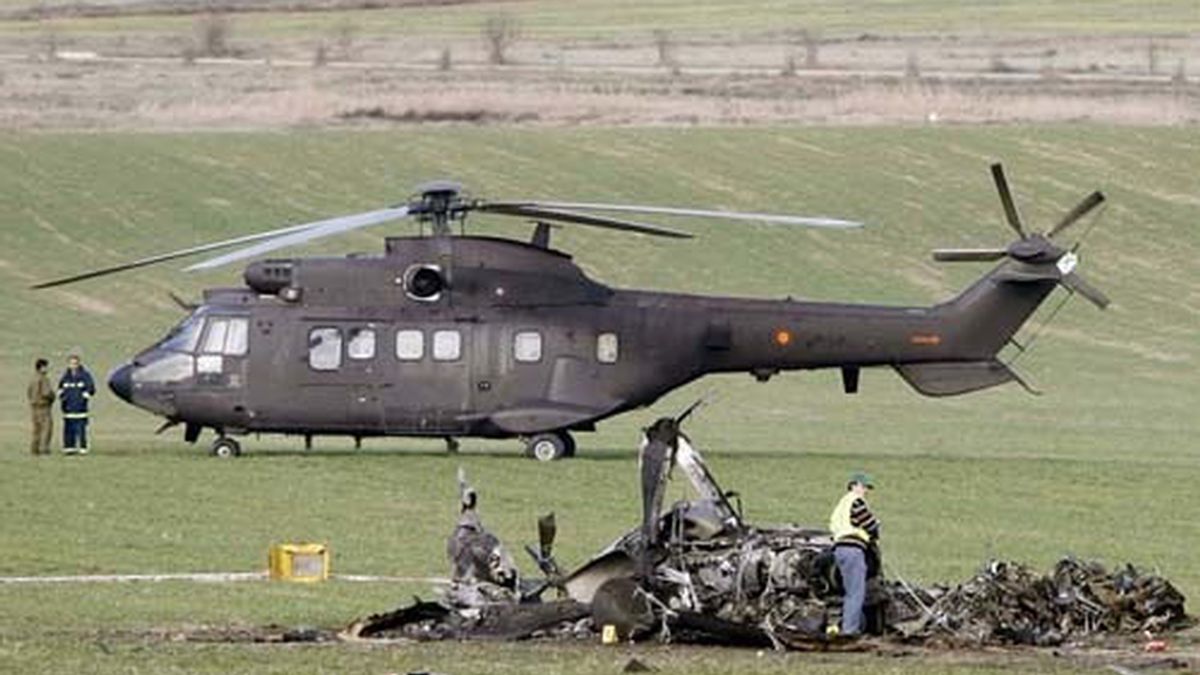 Imagen de archivo de un accidente de un helicóptero en Navarra