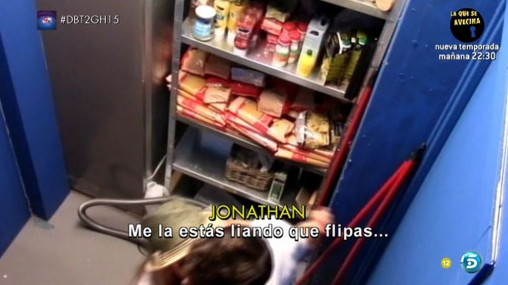 Jonathan, a Yoli: "Me la estas liando que flipas"