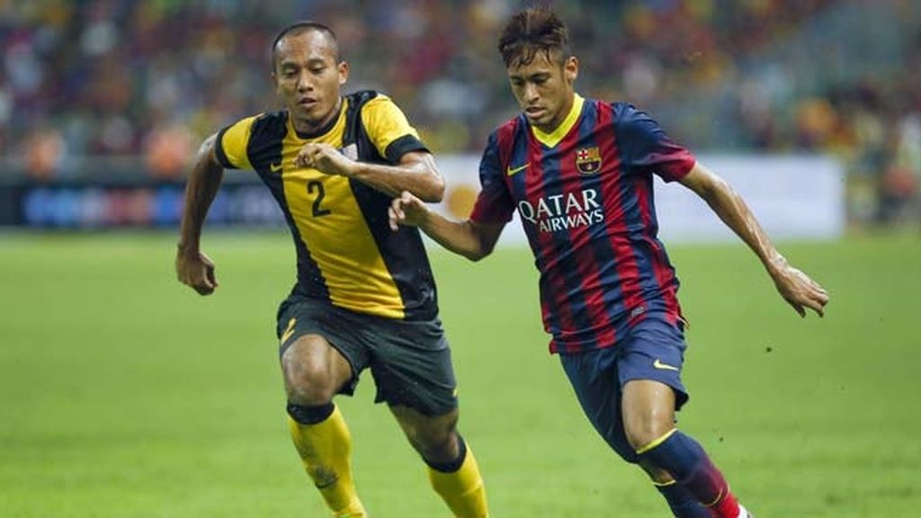 Neymar pone la clase en la victoria del Barça en Malasia Neymar pone la clase en la victoria del Barça en Malasia