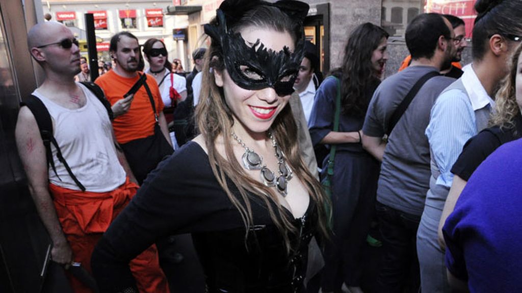 Catwoman tampoco quiso perderse el estreno