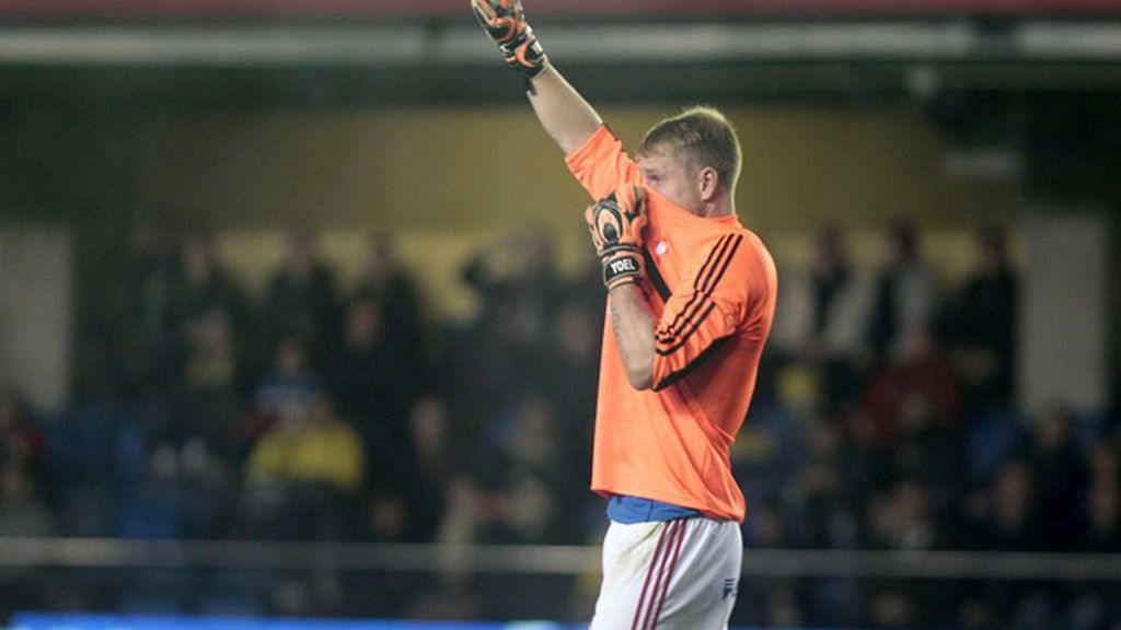 Una bomba lacrimógena estalla en El Madrigal