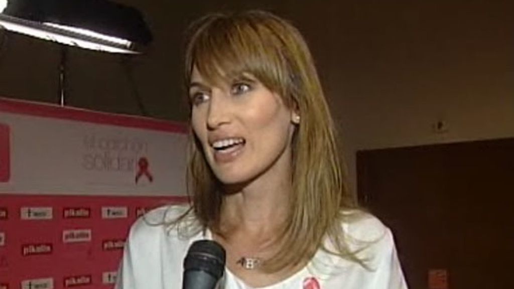 Famosos contra el cáncer de mama