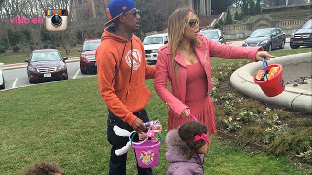 Mariah Carey cocina los huevos y pasa el día con sus hijos