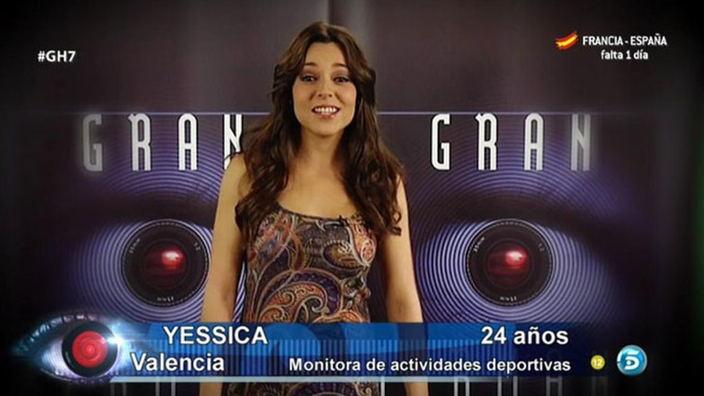 Concursantes y profesoras de musical