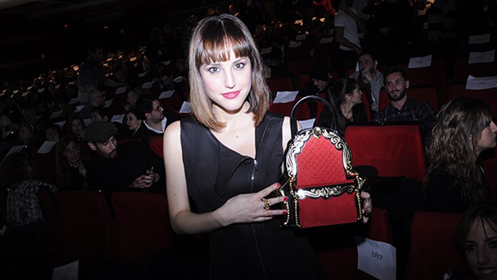 La actriz Natalia de Molina nos enseñó su original bolso de la firma Braccialini