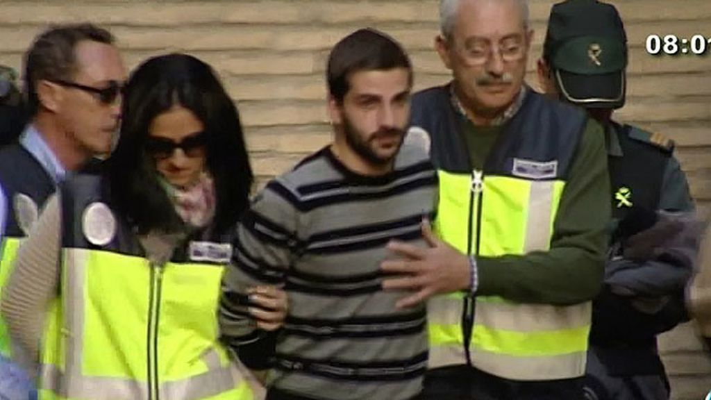 La policía científica ya ha comenzado a analizar los restos