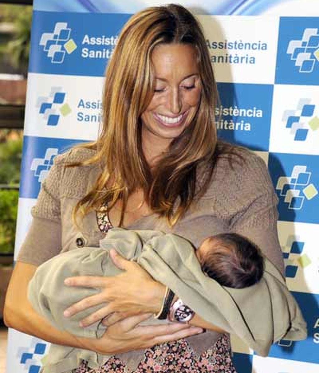 Gemma Mengual, mamá feliz y enamorada