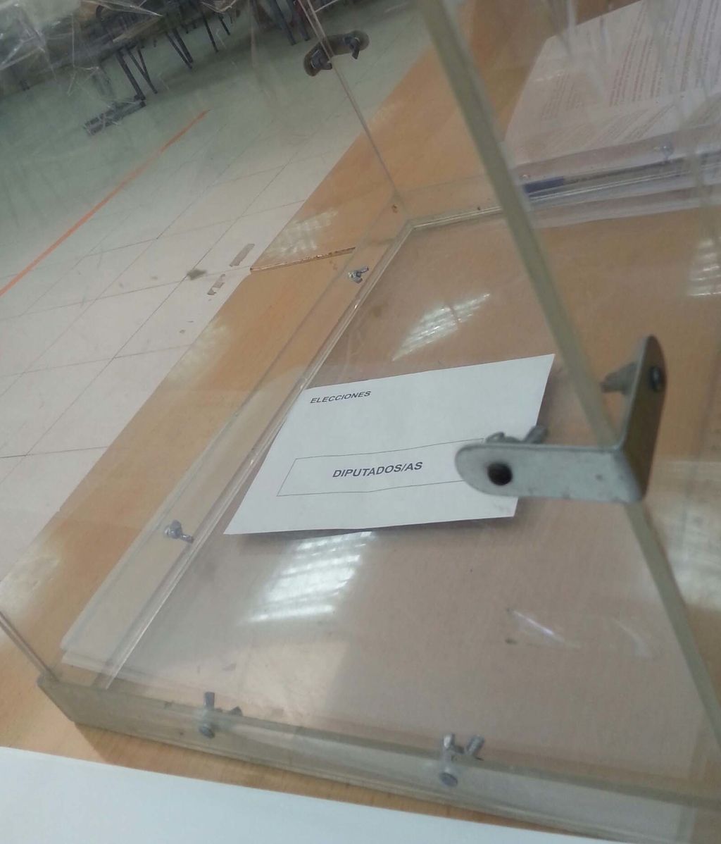 Los españoles votan en la Europeas