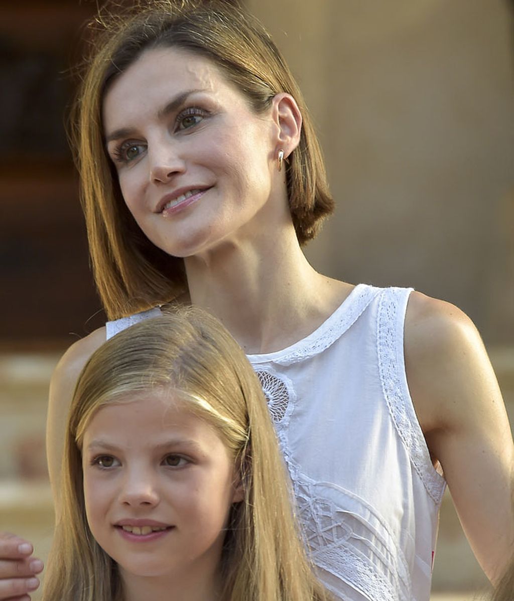 Reciclaje y austeridad en los looks