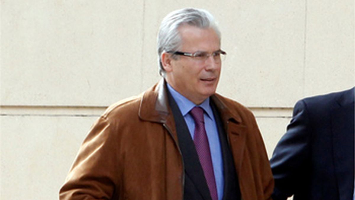 Garzón acusa al PP de iniciar una "cruel campaña" contra él por el "caso Gürtel"