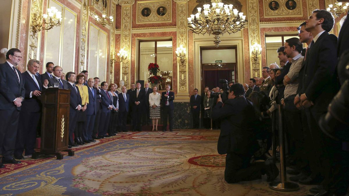 Posada dando el discurso