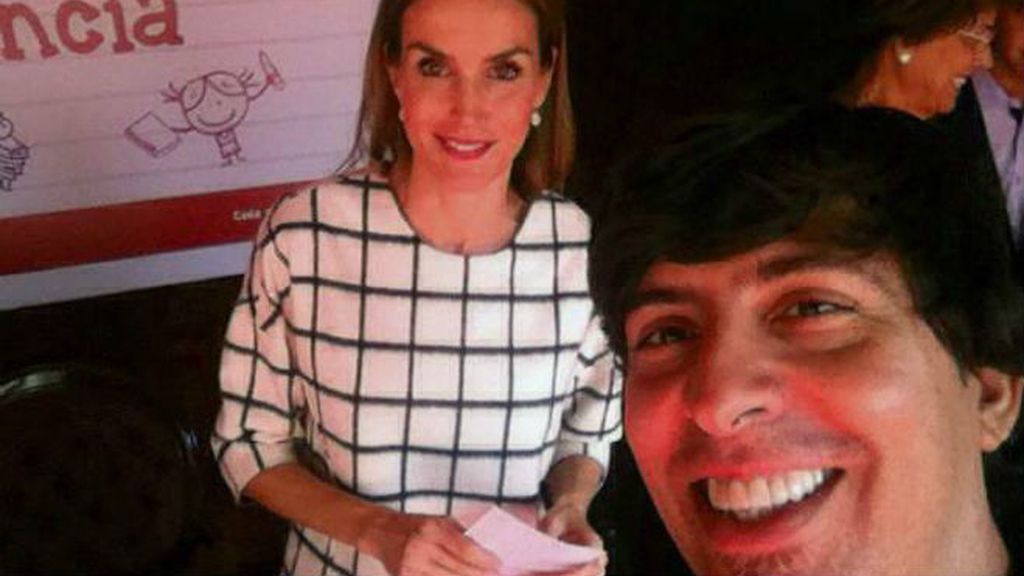 ¿Quién no quiere tener un selfie con la Reina Letizia?