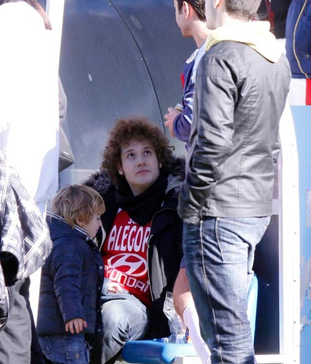 Bustamante y Maxi Iglesias, aficionados al fútbol solidario