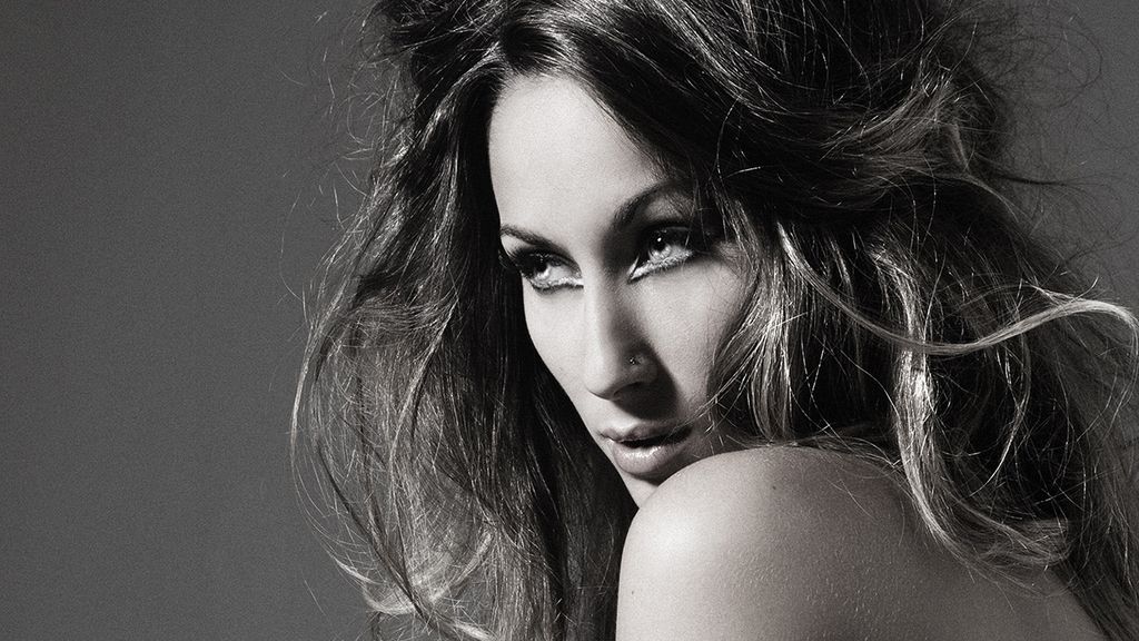 Sara Gómez es una de las finalistas del concurso y se lleva un set de belleza L'Oreal valorado en 100 euros.