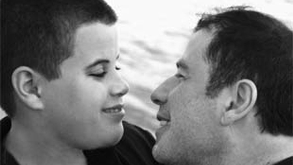 John Travolta y su hijo Jett en una Imagen de archivo. Foto: Travolta.com
