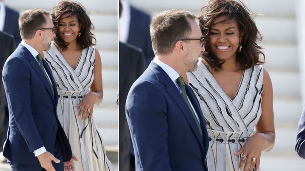 Falda al viento y junto a sus hijas: la llegada de Michelle Obama a nuestro país