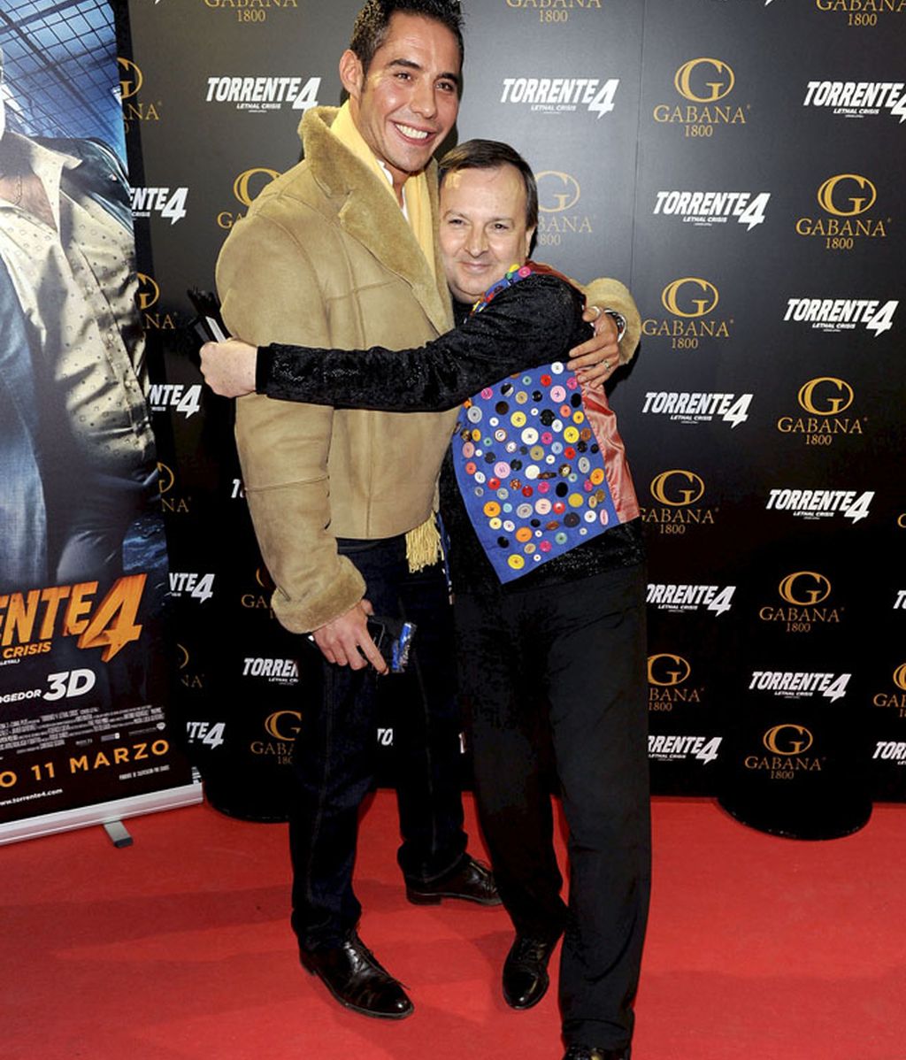 Éxito total: hasta la Pantoja estuvo en el estreno de 'Torrente 4'