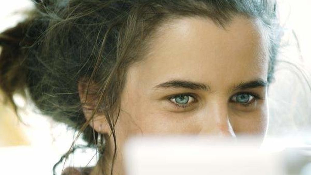 Cambia el color de tus ojos por 2.000 euros Cambia el color de tus ojos por 2.000 euros
