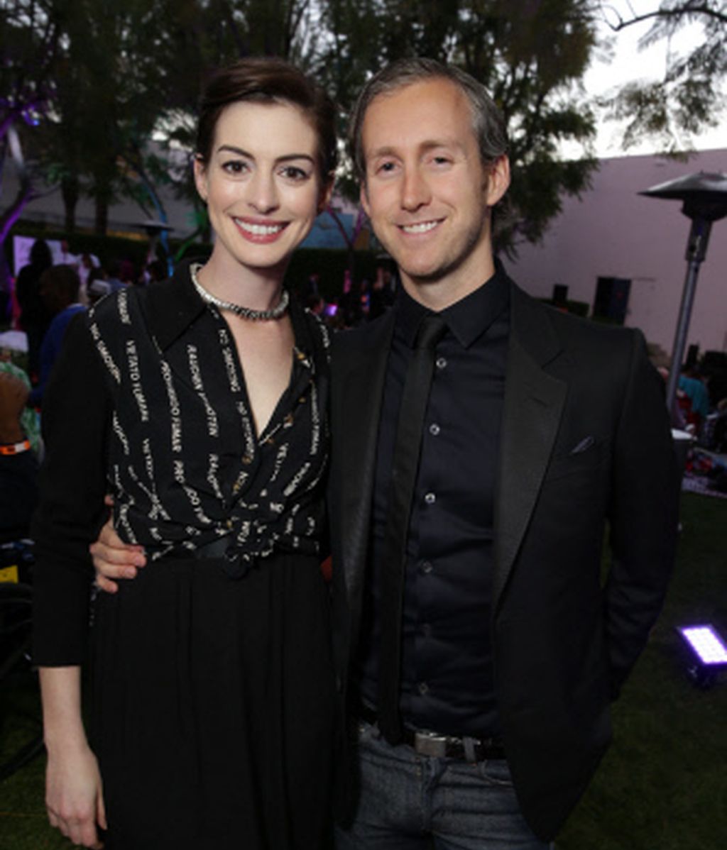 Anne Hathaway, embarazada de su primer hijo Anne Hathaway, embarazada de su primer hijo