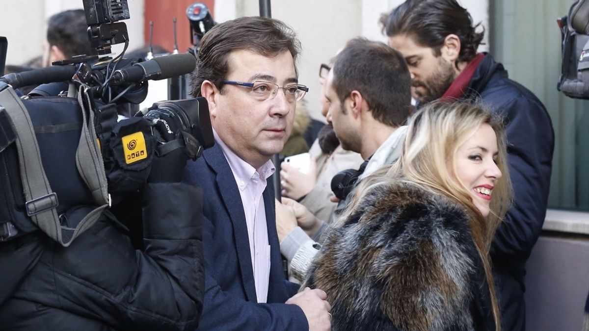 Fernández Vara llega al Comité Federal del PSOE